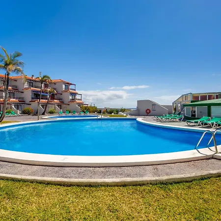 Vv Isla Bonita- C - 84 Vakantiehuis *